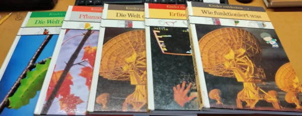 Prémium 5 db Kinder-bibliothek: Die Welt der Insekten; Die Welt der Technik; Erfindungen; Pflanzen und Baume; Wie funktioniert was